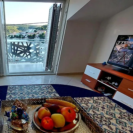 Sunshine Baum בית הארחה 4*